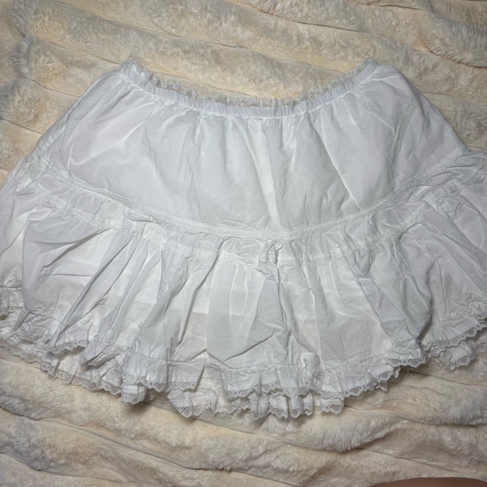Fashion Nova Ruffle Lace Skirt 2X - White